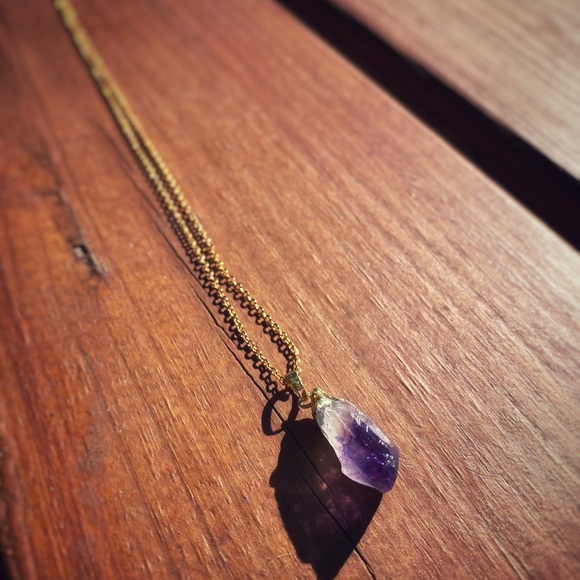 18K Plated Amethyst Nugget Necklace - Picture 3 of 4